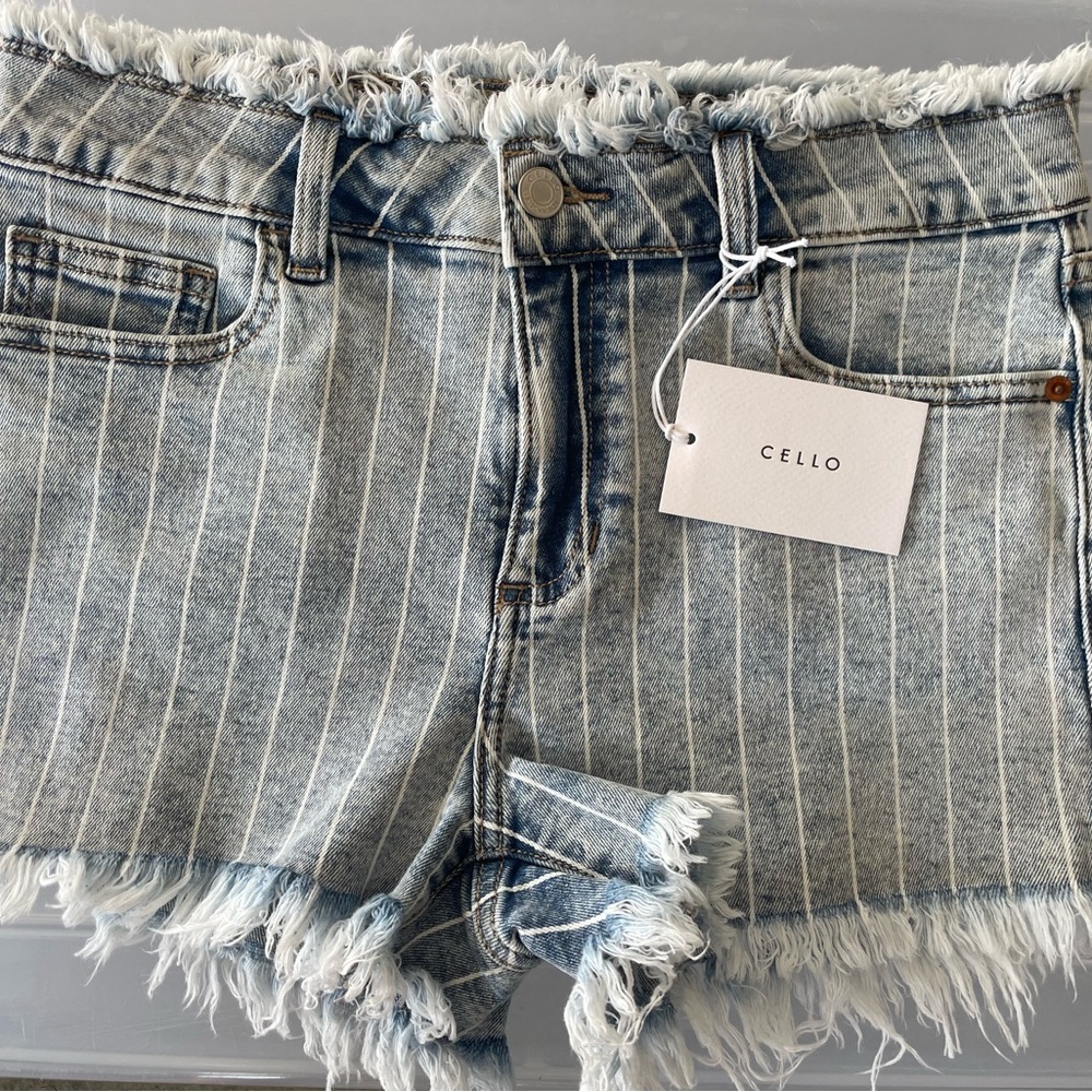 CELLO SHORTS